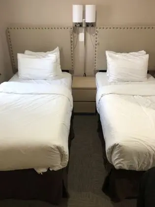Standard Oda, 2 Tek Kişilik Yatak, Buzdolabı