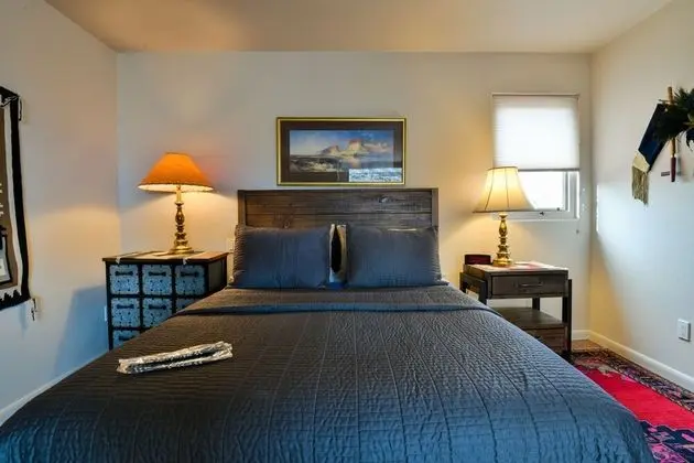 Ev, 1 Büyük (Queen) Boy Yatak, Mutfak, Dağ Manzaralı (Grandview Studio)