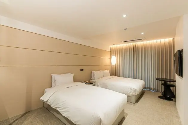 Premier Family Twin Room