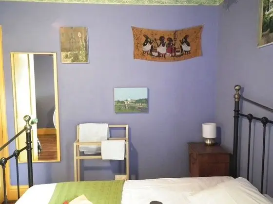 Tek Büyük Yataklı Oda, Ortak Banyo