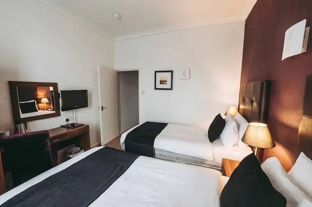 İki Ayrı Yataklı Oda (No Pet Friendly)