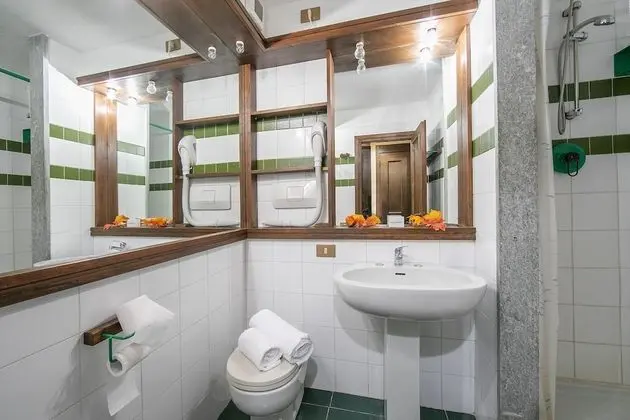 Family Apart Daire, Birden Çok Yatak, Dağ Yamacı (Grange Hike & Ski - 15D Sestriere)