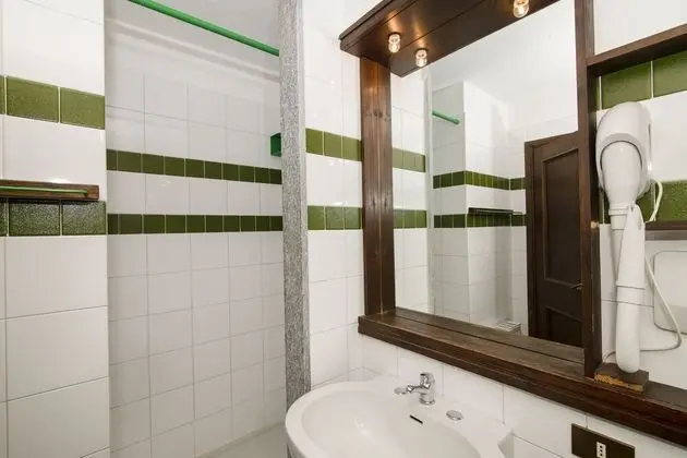 Family Stüdyo, Birden Çok Yatak, Dağ Yamacı (Grange Hike & Ski - 17C Sestriere)