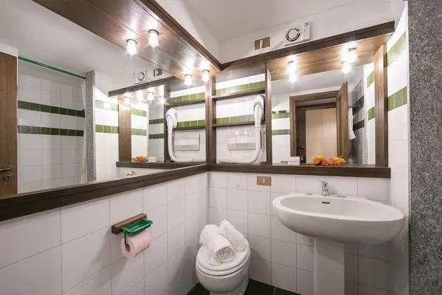 Family Stüdyo, Birden Çok Yatak, Dağ Yamacı (Grange Hike & Ski - 41D Sestriere)