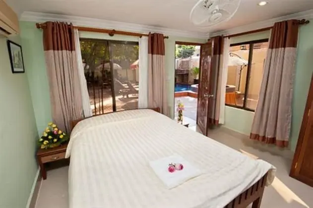 Standard Süit, 1 Büyük (Queen) Boy Yatak