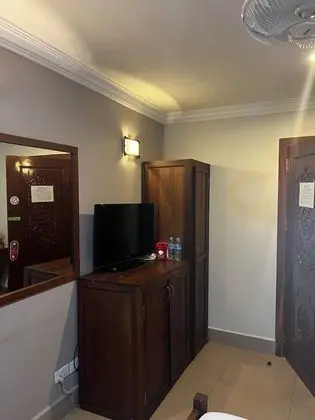 Standard Süit, 1 Büyük (Queen) Boy Yatak