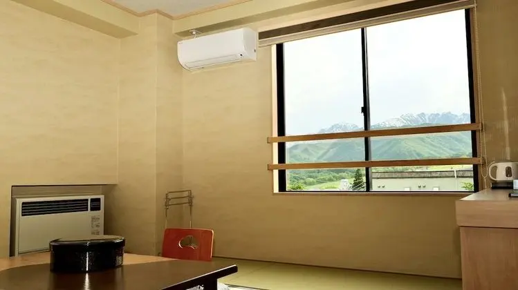 Traditional Oda (Japanese Style, 4 Guests)