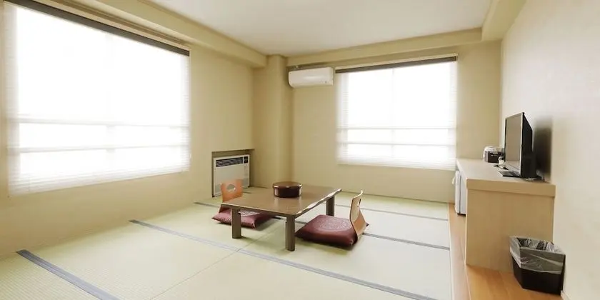 Traditional Oda (Japanese Style, 4 Guests)