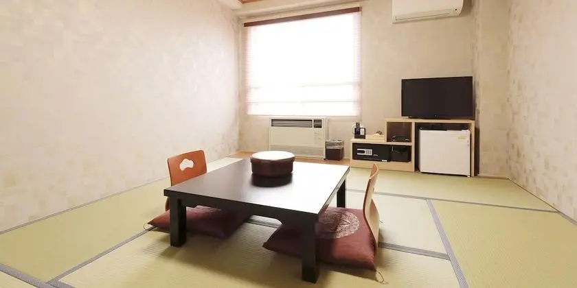 Traditional Oda (Japanese Style, 4 Guests)