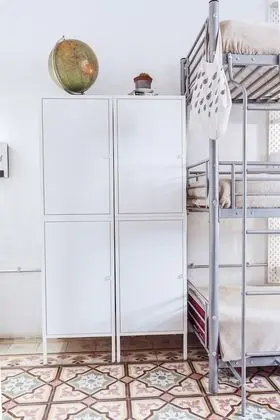 Basic Ortak Ranzalı Oda, Sadece kadınlar için