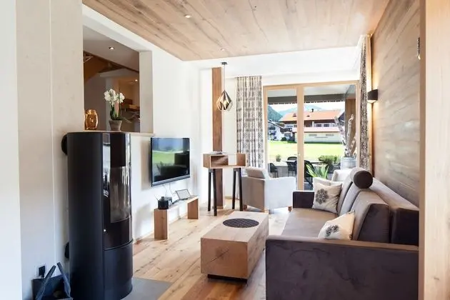 Deluxe Dağ Evi, 2 Yatak Odası, Anti Alerjik, Bahçeli (incl. Cleaning Fee 110 EUR)