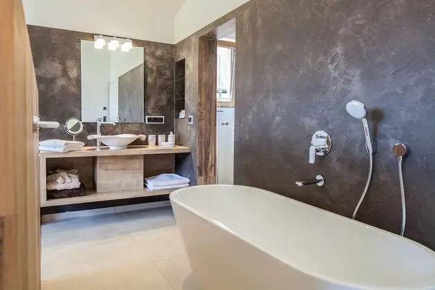 Deluxe Dağ Evi, 2 Yatak Odası, Anti Alerjik, Bahçeli (incl. Cleaning Fee 110 EUR)