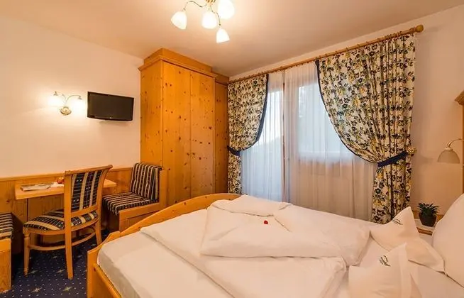 Tek Büyük Yataklı Oda, Balkon