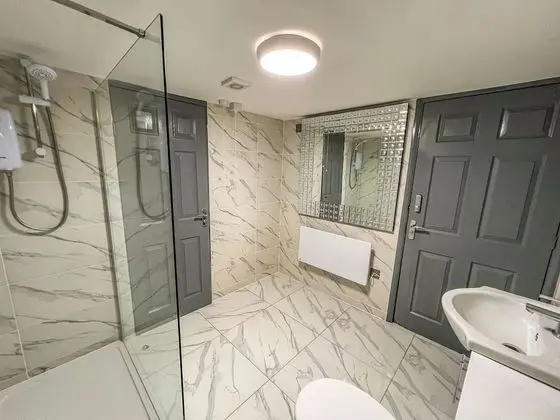 Stüdyo, Özel Banyo