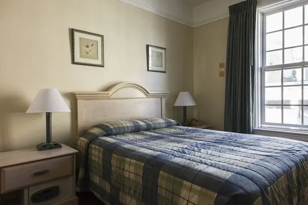 Oda, 1 Büyük (Queen) Boy Yatak