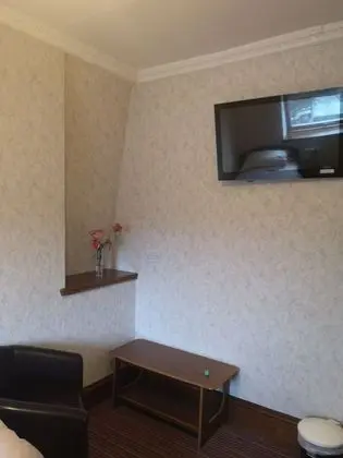 Tek Kişilik Oda, Ortak Banyo