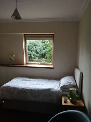 Tek Kişilik Oda, Ortak Banyo