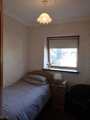 Tek Kişilik Oda, Ortak Banyo