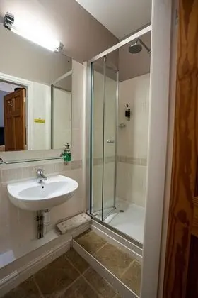 Tek Büyük Yataklı Oda, Banyolu/Duşlu ((Room 3))