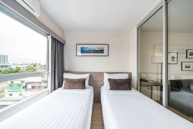 One Grass Suite City View Room