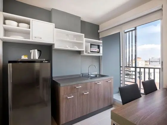 One Grass Suite City View Room