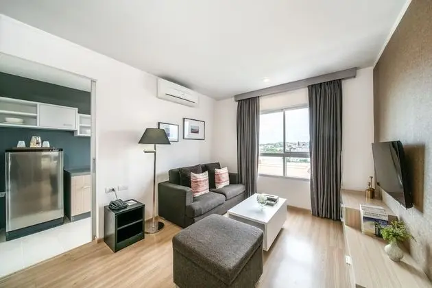 Two Grass Suite Room