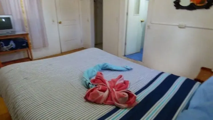 Tek Büyük Yataklı Oda, Ortak Banyo