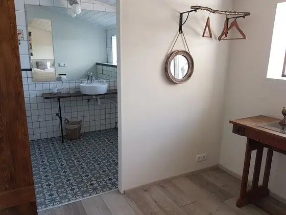 Superior Tek Büyük Yataklı Oda, Özel Banyo (Fjósið)