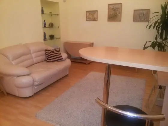 Apart Daire, 1 Yatak Odası (Sofievska street, 4)