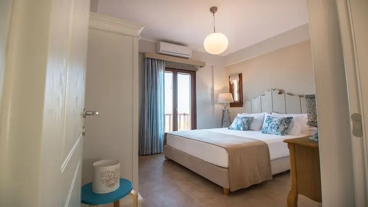 Apart Daire, 1 Yatak Odası, Kısmi Deniz Manzaralı
