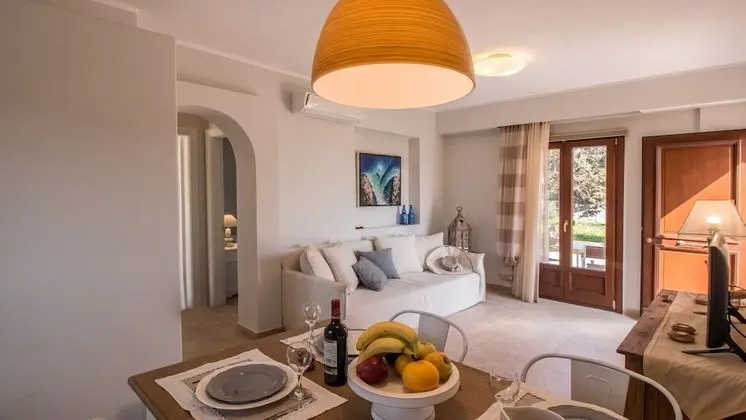 Apart Daire, 2 Yatak Odası, Göl Manzaralı