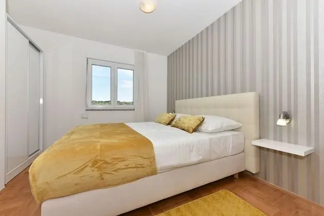 Apartment, 2 Bedrooms, Balcony