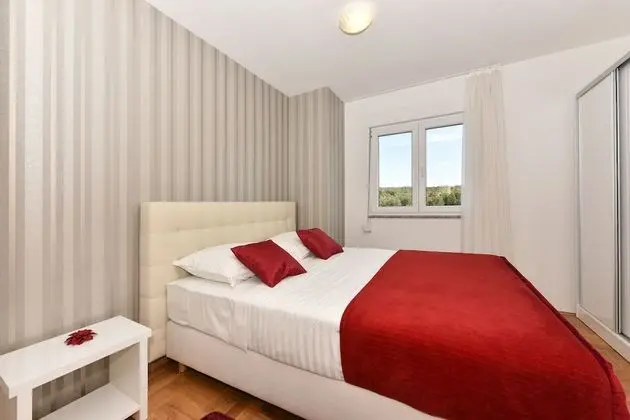 Apartment, 2 Bedrooms, Balcony