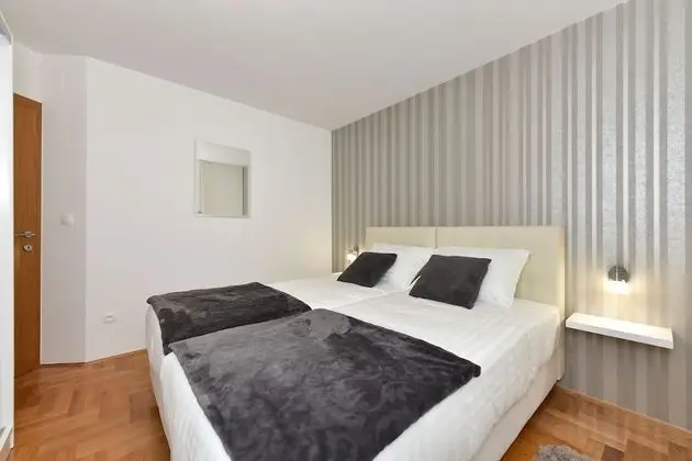 Apartment, 2 Bedrooms, Balcony