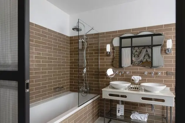 Premier Tek Büyük Yataklı Oda