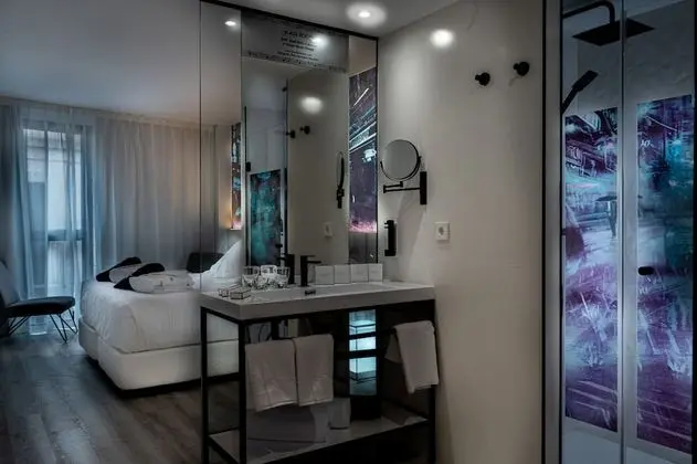 Superior Tek Büyük veya İki Ayrı Yataklı Oda