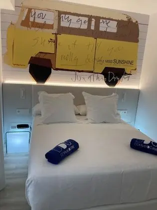 Tek Büyük Yataklı Oda