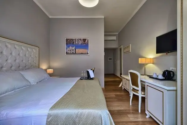 Tek Büyük veya İki Ayrı Yataklı Oda