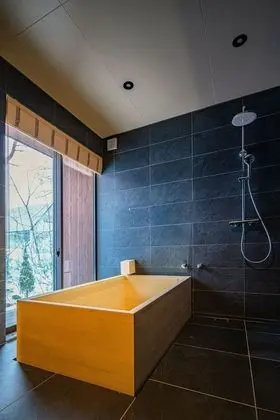 Luxury Dağ Evi, 3 Yatak Odası, Sıcak Su Havuzu, Dağ Manzaralı