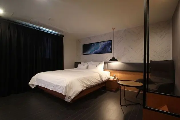 Tek Büyük Yataklı Oda, Teras