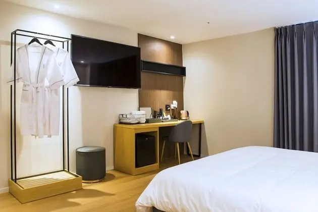 Deluxe Oda, Sigara İçilmez, Şehir Manzaralı