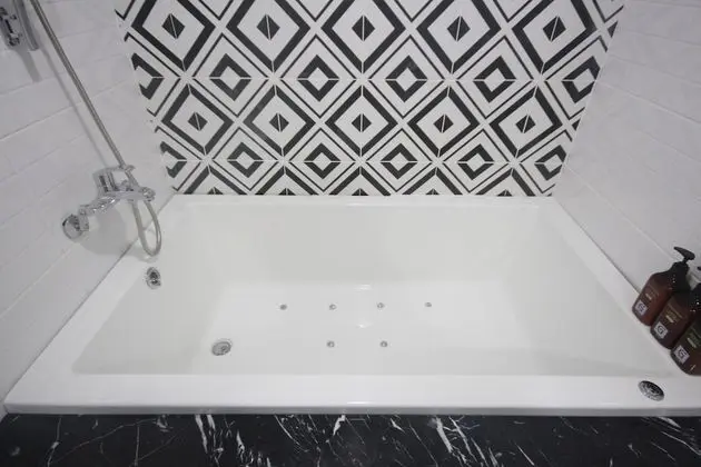 Premium Tek Büyük Yataklı Oda