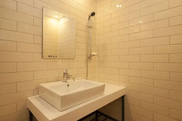 Standard Oda, Sigara İçilmez