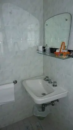 Tek Büyük veya İki Ayrı Yataklı Oda, Balkon