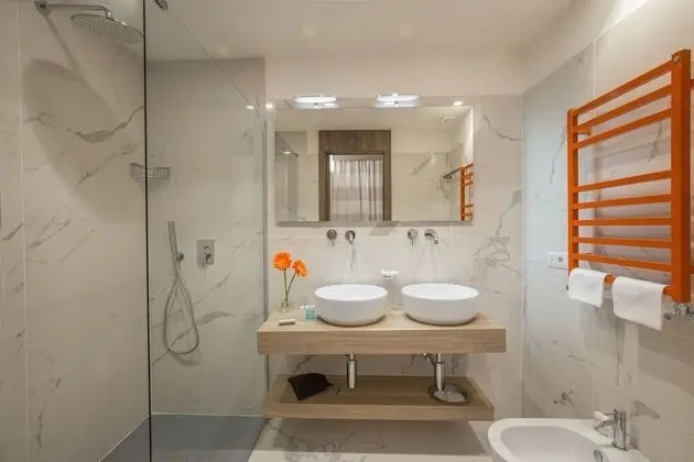 Design Üç Kişilik Oda