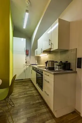 Yellow Flat