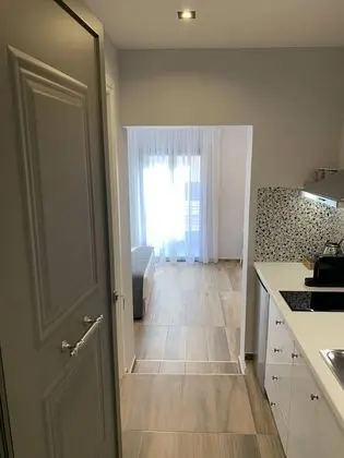 Apartment 5 With Private Balcony