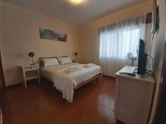 Apart Daire, 1 Büyük (Queen) Boy Yatak