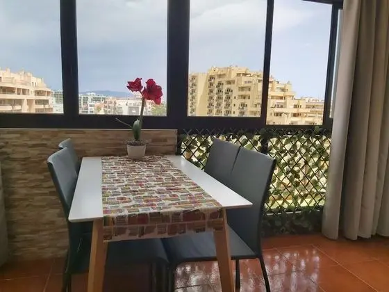 Apart Daire, 1 Büyük (Queen) Boy Yatak