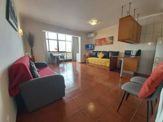 Apart Daire, 1 Büyük (Queen) Boy Yatak